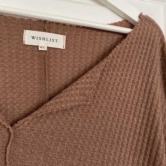 Wishlist size M/L waffle Knit Long Sleeve Top - Picture 2 of 5